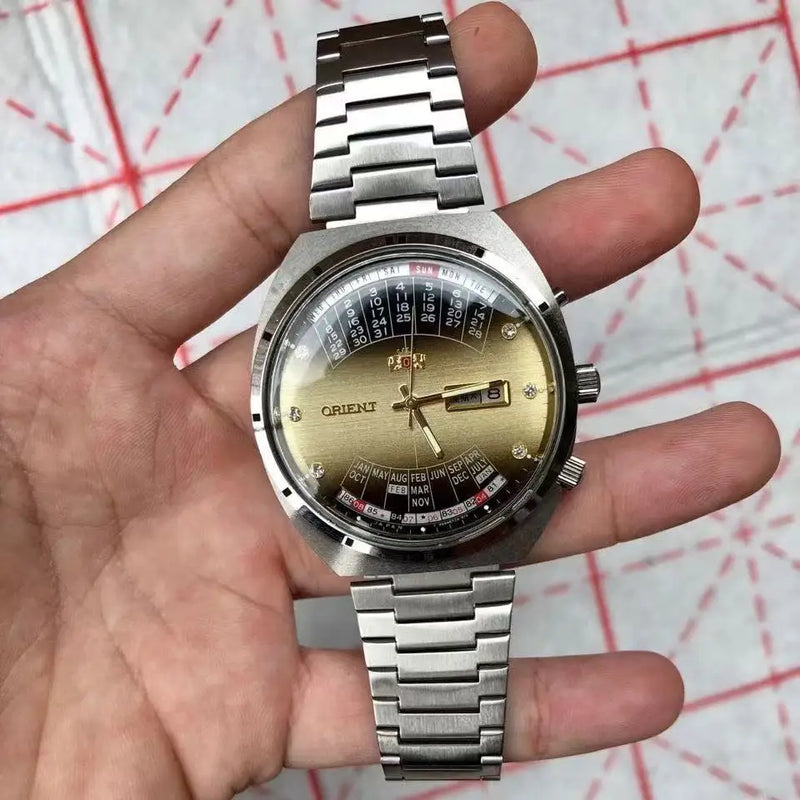 Orient Rotating Dial World Time Watch - Stainless Steel Mechanical Timepiece